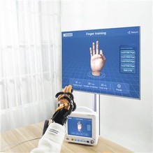 Robotska oprema za rehabilitacijsko terapijo